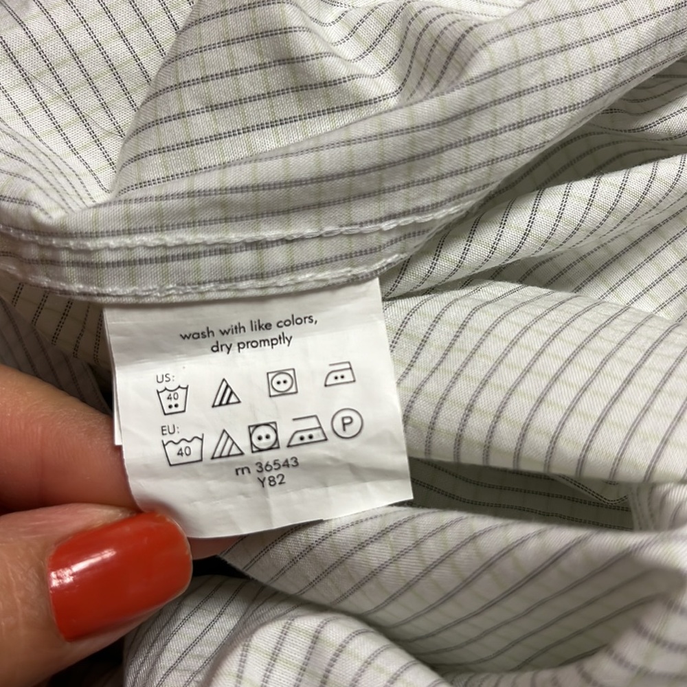 5/$25 Calvin Klein slim fit stretch long sleeve bottomsdown shirt size large - Picture 11 of 12